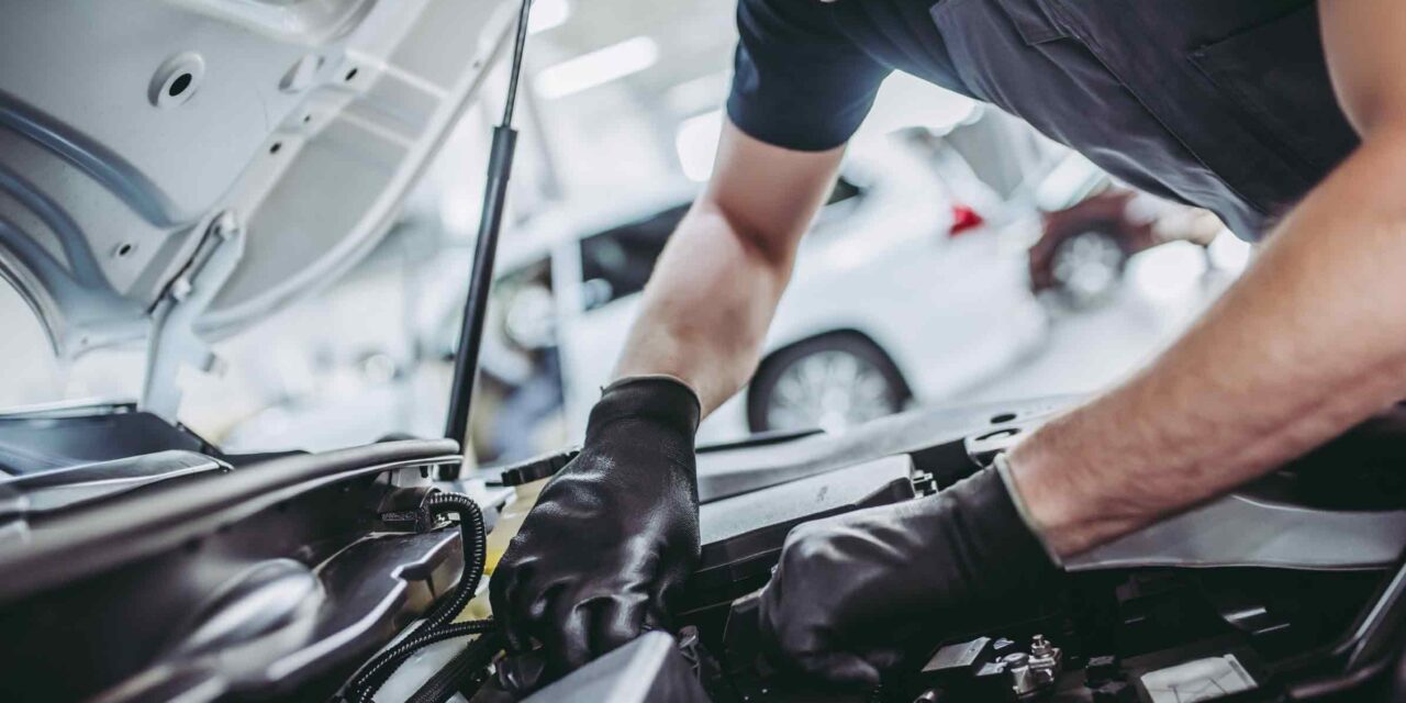 How to be Successful as an Automotive Technician
